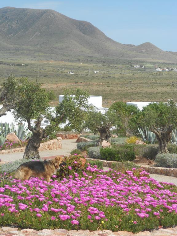 Hotel Villa Maltes Nijar Bagian luar foto